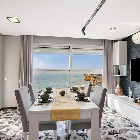 Camoes Vista Mar 10 D, Com Piscina * Armação de Pêra